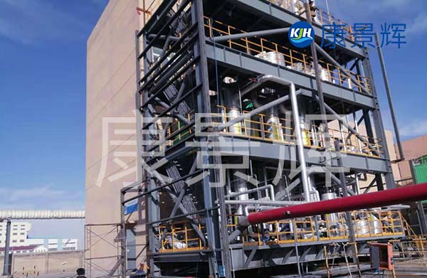 強(qiáng)制循環(huán)多效蒸發(fā)器析出晶體后，晶體并不會(huì)在多效蒸發(fā)器的分離器中停留太長(zhǎng)時(shí)間